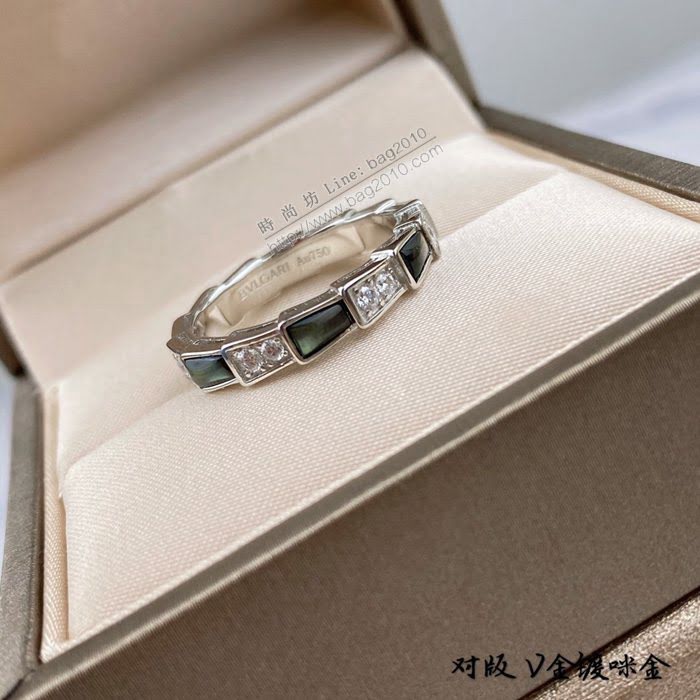 Bvlgari飾品 寶格麗天然灰貝貝殼蛇戒指  zgbq3299